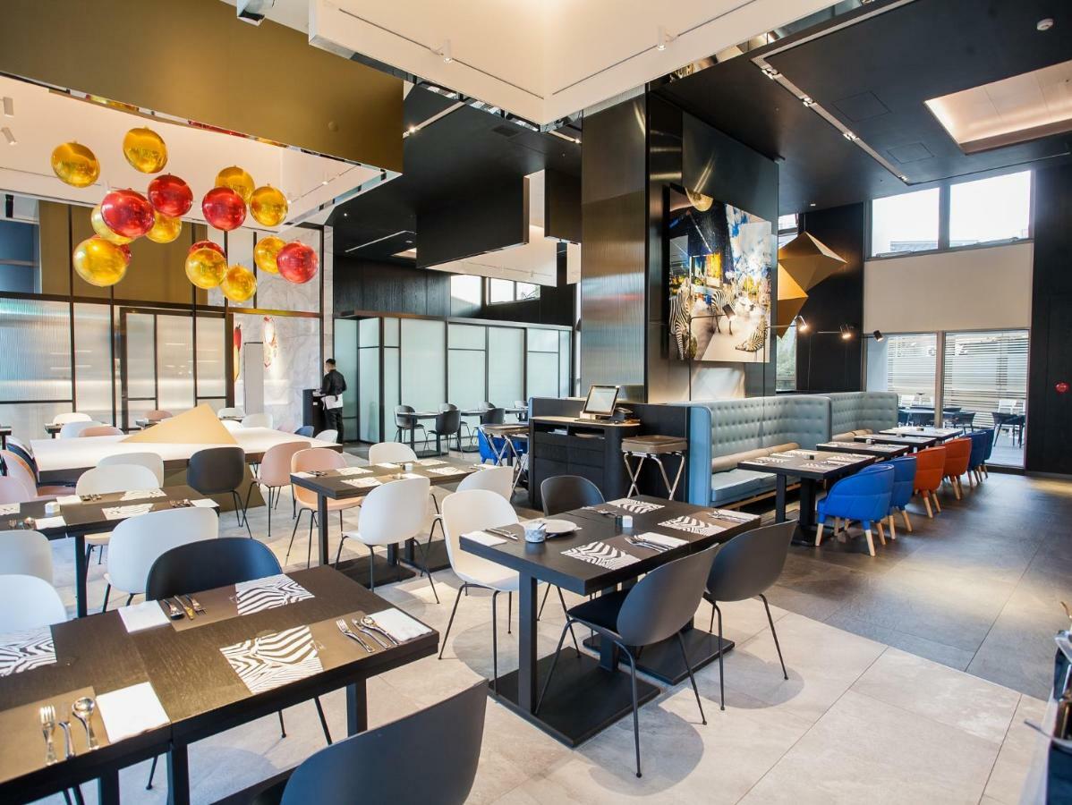 The Place Taichung Exterior photo